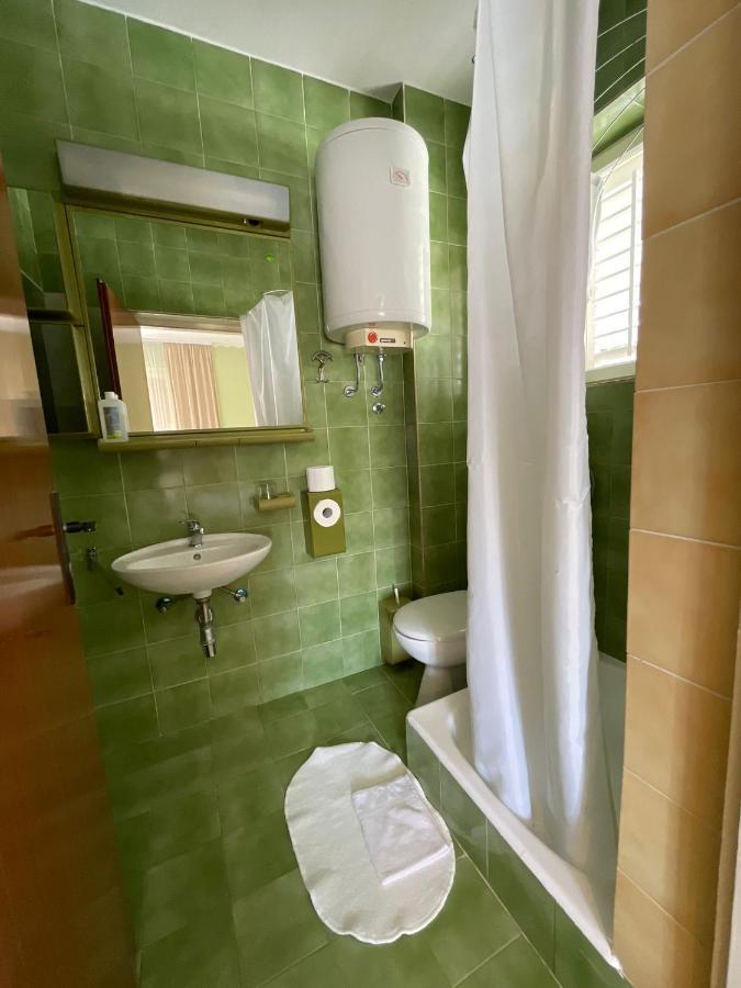 Apartmani Zorica Rab Town Exteriör bild